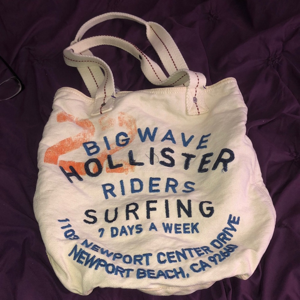 Hollister tote bag